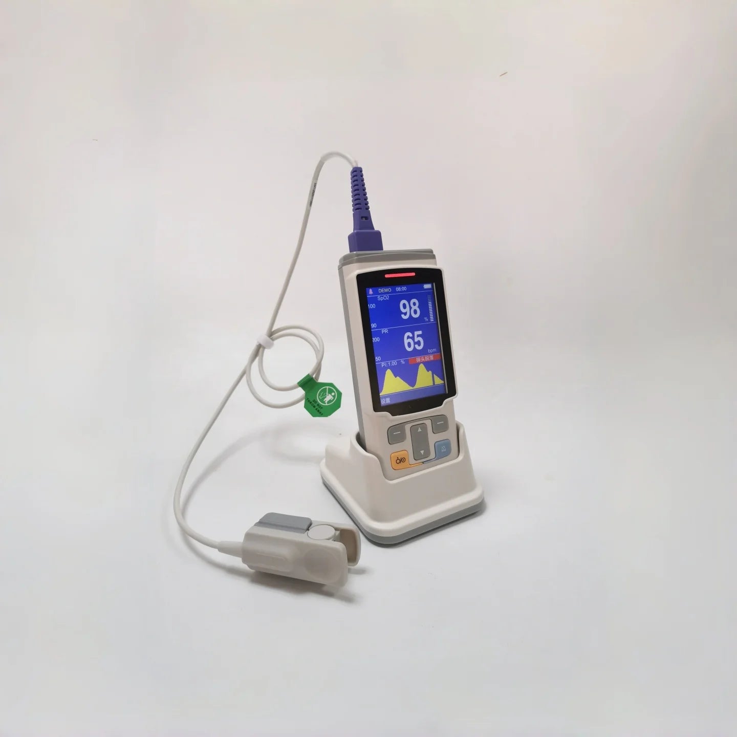 Portable blood oxygen saturation monitor